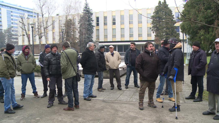 Pozivom Bakiru i Čoviću ponizili borce Republike Srpske