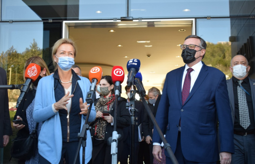 Pregovori stranaka u Neumu idu korak po korak