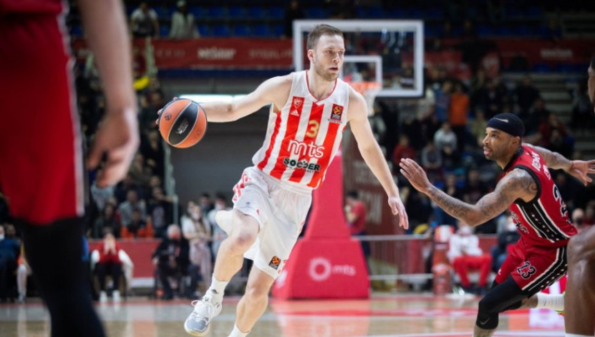 Košarkaši Crvene zvezde izgubili od Armanija