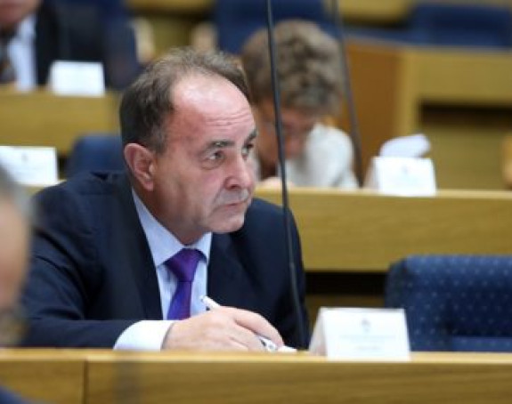 Porazno da borci protestvuju, vlast ih omalovažava