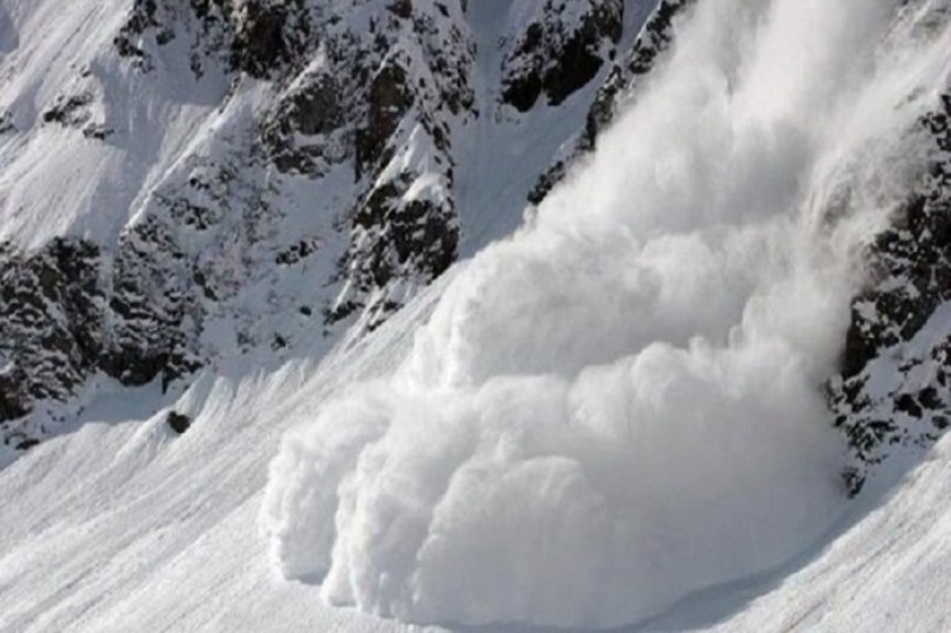 Austrija: Poginulo devet osoba za tri dana u lavinama