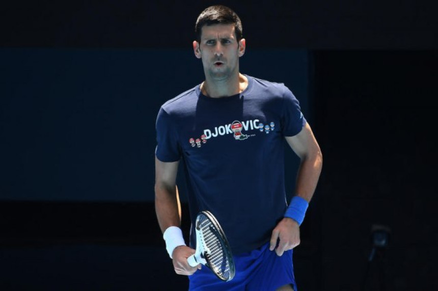Novak Đoković će popustiti, karijera mu je u pitanju!