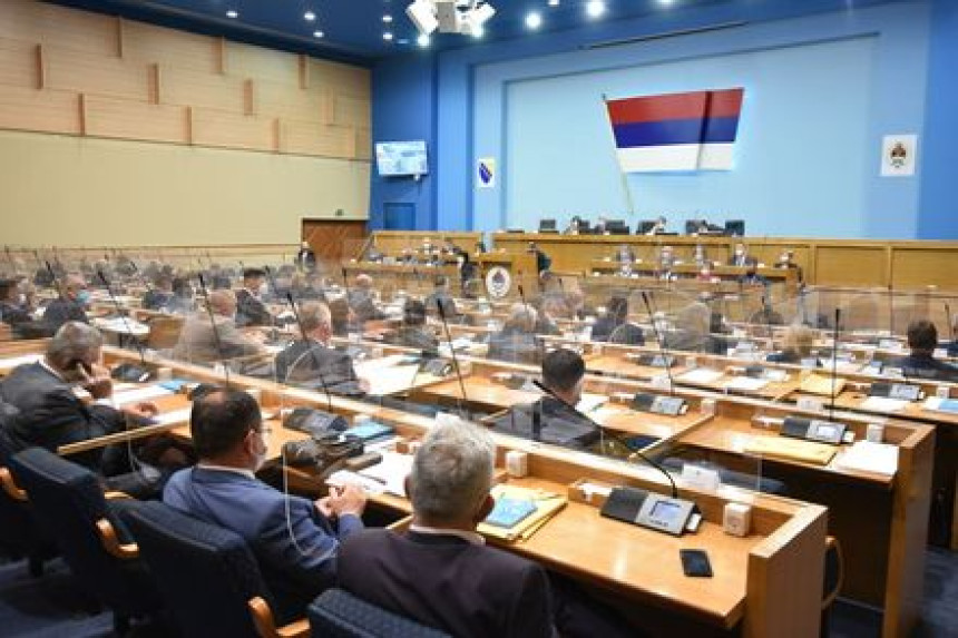 U nastavku NSRS o VSTS Republike Srpske (UŽIVO)