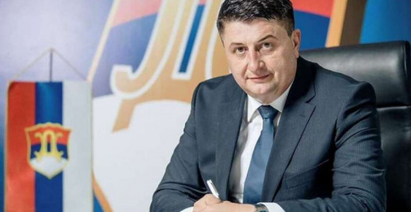 Vlada se krije iza poslanika i nema stvarne namjere