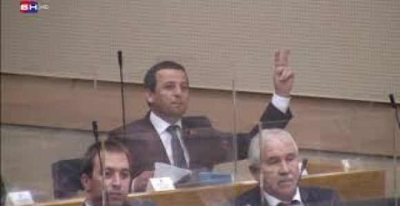 Ovo već postaje lični animozitet, ovo nema nigdje