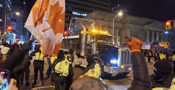 Американци позвали Канађане да заврше вишедневни протест