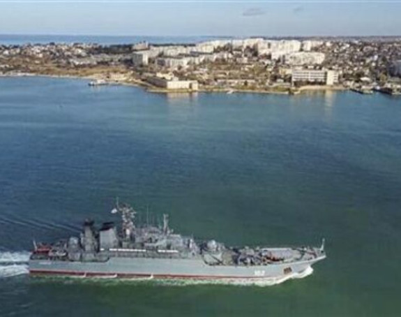 Ruski brod primorao podmornicu SAD da napusti vode RF