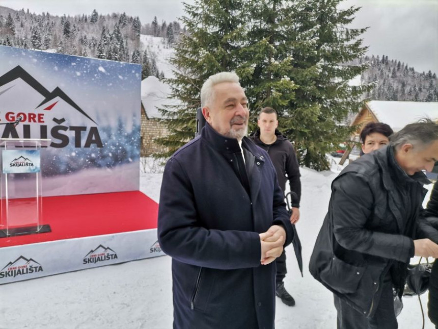 Abazovića pitati zašto nema priče o Pandora papirima