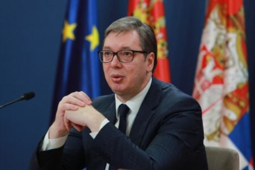 Brojni zvaničnici Vučiću čestitali Dan državnosti