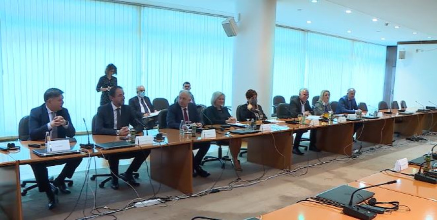 Nema dogovora o izborima, ni oko Izbornog zakona