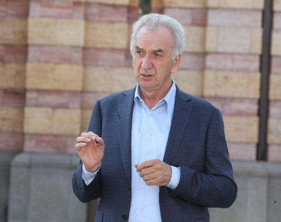 Кomšić dodatno narušio ugled i dignitet zemlje