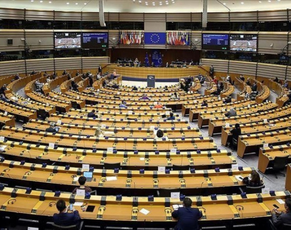 Европски парламент усвојио резолуцију о санкцијама Додику