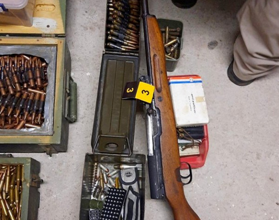 FUP uhapsila dvije osobe zbog šverca oružja u Čapljini
