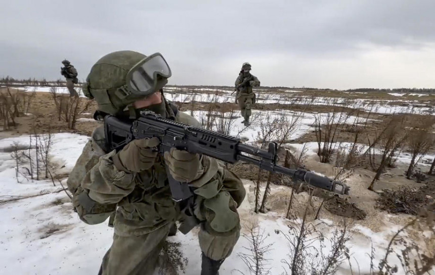 Sukobi na istoku Ukrajine - Ubijena dva vojnika, 12 ranjeno