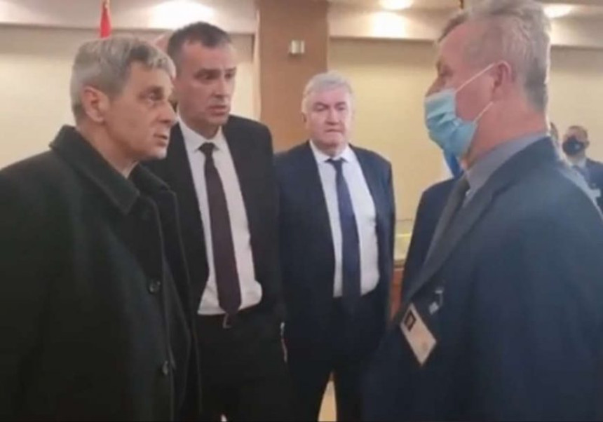 Borcima zabranjen ulazak u zgradu Skupštine Srpske