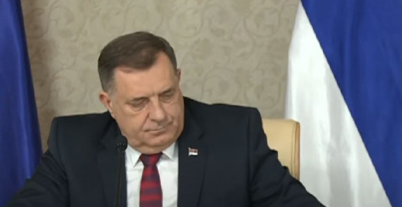 Dodik traži štampanje novca