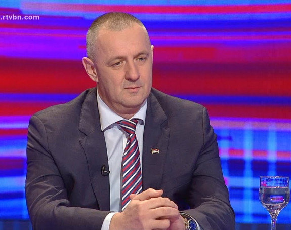 Jovičić poručio Vladi Srpske: Prepišite od Srbije