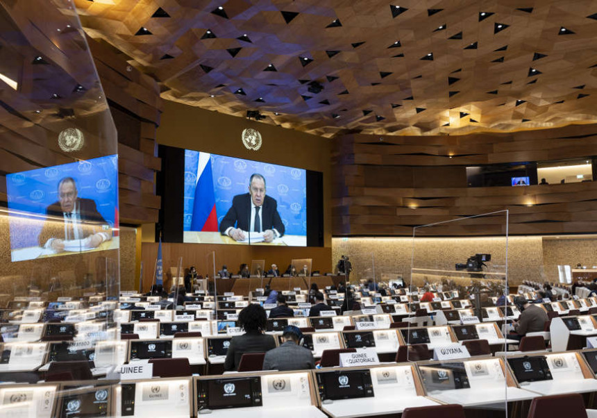 Preko 100 diplomata bojkotovalo govor Lavrova u UN