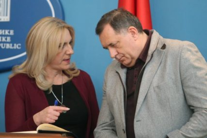 Željka dozvolila Dodiku da ide na radno mjesto u SA