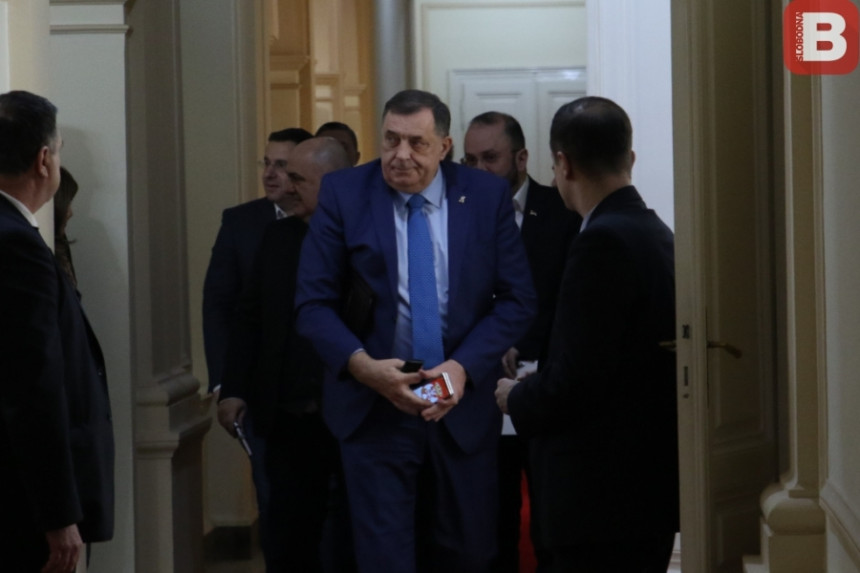 Objavljeno šta je Dodik govorio na prekinutoj sjednici