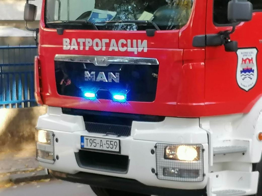 Изгорјела фабрика намјештаја "Лаки" код Лакташа