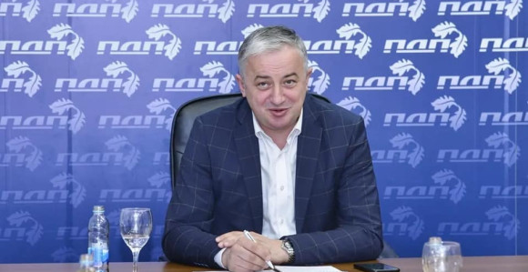 SNSD kažnjava Banjaluku i stopira radna mjesta