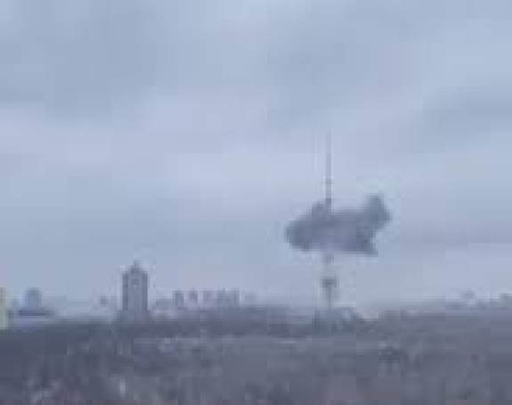 Rusi: Pogođen RTV centar u Kijevu, zauzeli Balakliju