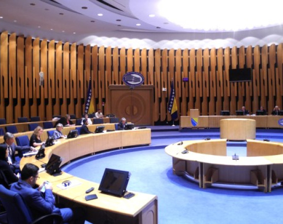 Nijedan zaključak nije usvojen na sjednici Parlamenta