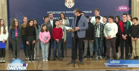 Vučić djeci iz regiona: Srbija je i vaša zemlja (VIDEO)