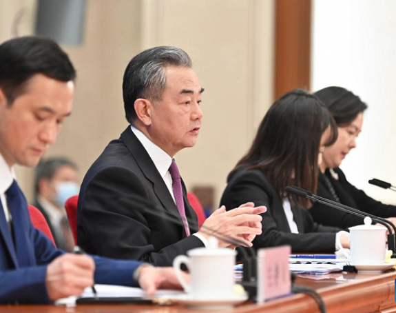 Кинески министар Ванг Ји информисао медије о спољнополитичким питањима