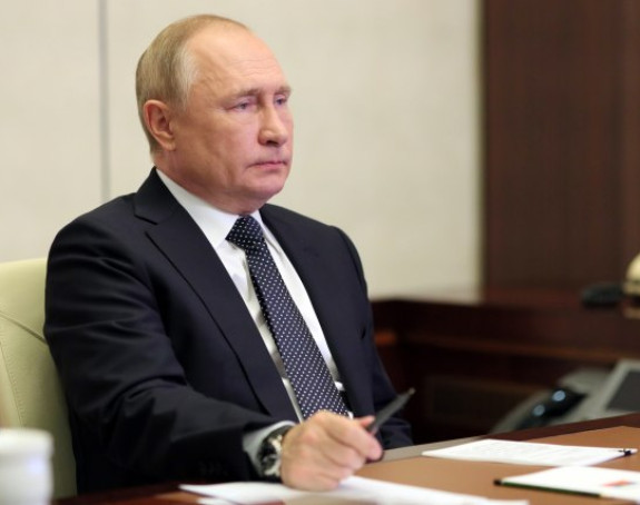Путин: ЕУ да натјера Кијев да поштује хуманитарно право