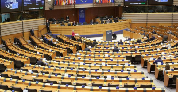 Evropski parlament danas razmatra sankcije Dodiku