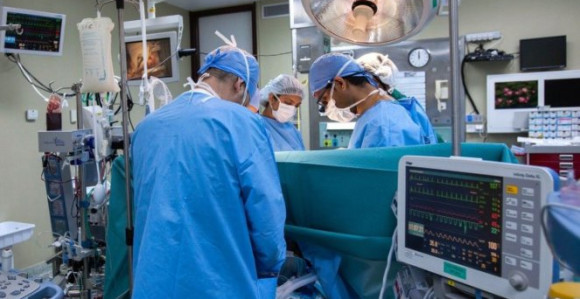 Umro prvi čovjek kojem je presađeno svinjsko srce