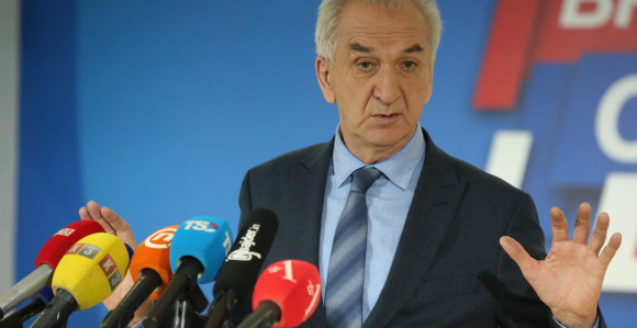 Побједа Шаровића и опозиције у Парламенту БиХ
