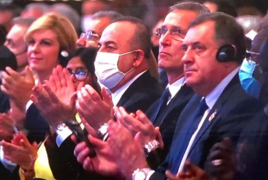 Додик са првим човјеком НАТО-а аплаудира Ердогану