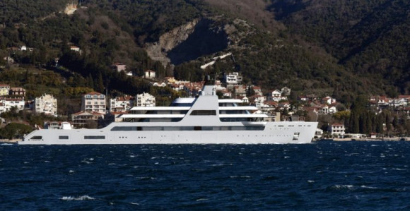 Jahta Romana Abramoviča doplovila u CG