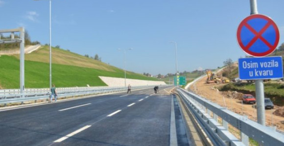 Srbija njavljuje gradnju autoputa, Srpska se priprema