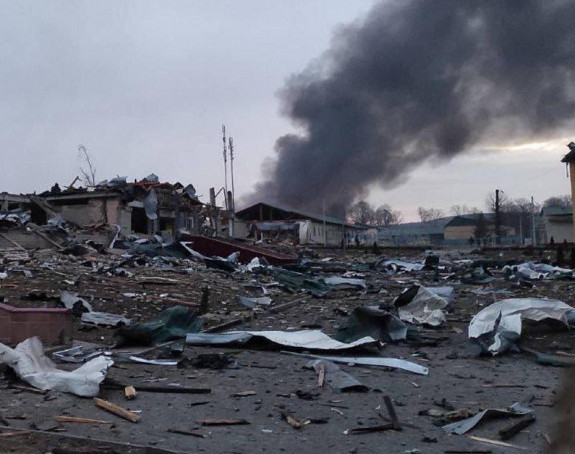Најмање 35 погинулих у нападу на војну базу код Лавова