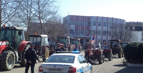 Protest: Tajkuni dobili prednost u odnosu na ratare