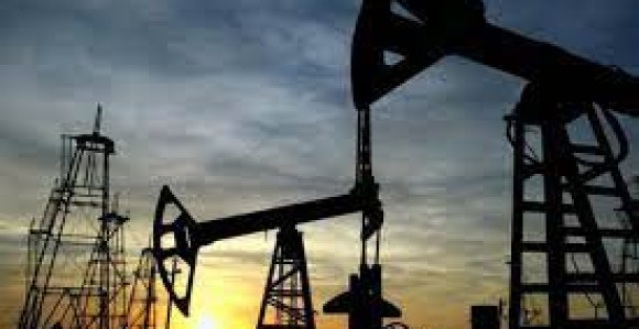 EU usvaja danas nove sankcije protiv ruskih naftaša