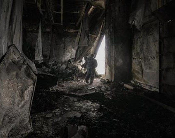 Gađana stambena zgrada u Kijevu, dvoje mrtvih
