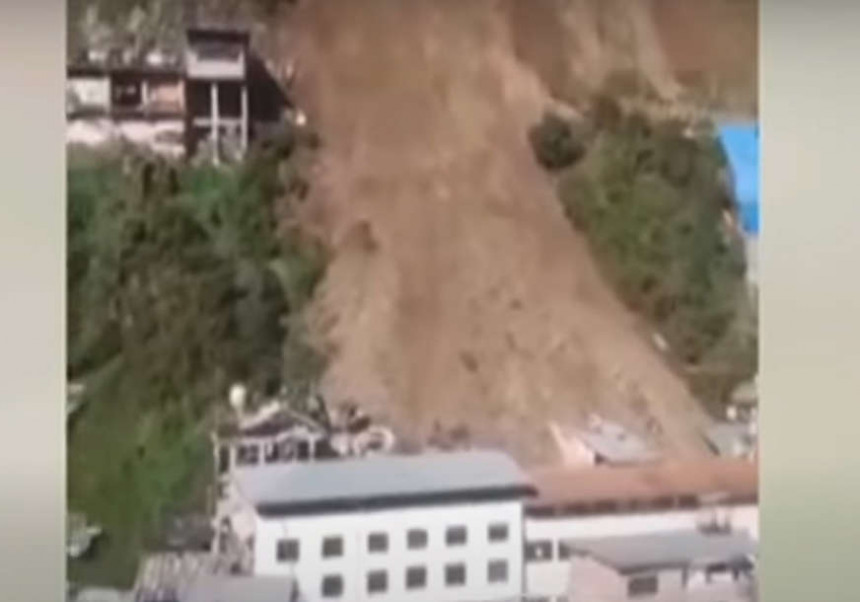 Urušilo se brdo: Klizište u Peruu zatrpalo 60 kuća