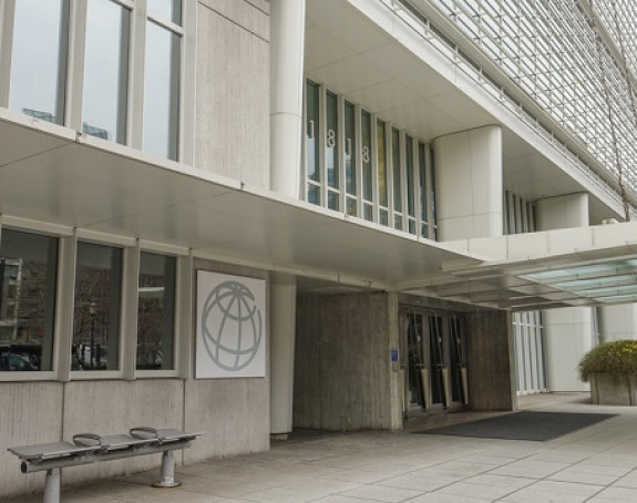 Apel: Ne gomilajte benzin i hranu, biće dovoljno svega