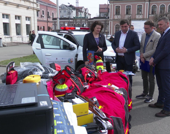 Oprema vrijedna 80.000 KM uručena Bijeljini