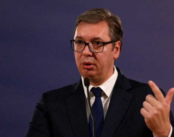 Vučić: U Srbiji će benzin i dizel od sutra biti jeftiniji