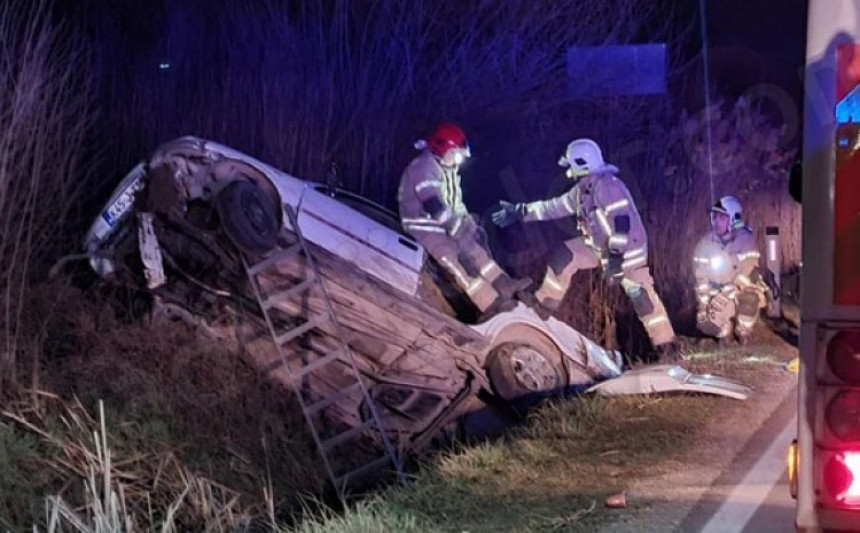 Poginuo vozač u stravičnoj nesreći kod Prijedora