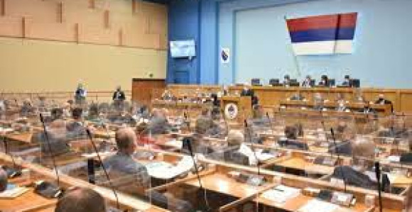 Папир трпи све: Скупштина усвојила нове закључке