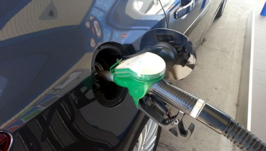 Cijene goriva u BiH u padu od 10 do 15 feninga