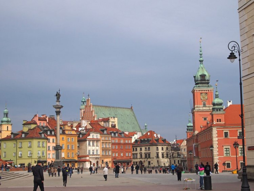 Poljska protjeruje ruske diplomate, Moskva prijeti