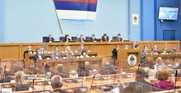 Власт Српске уводи нове подјеле међу грађанима